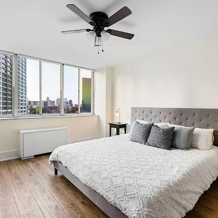 1109-Extra Lg-King Bed-1 Free Park-Fast Wifi-Dtw Appartement